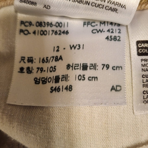 Levis women size 12 short shorts - Picture 7 of 7